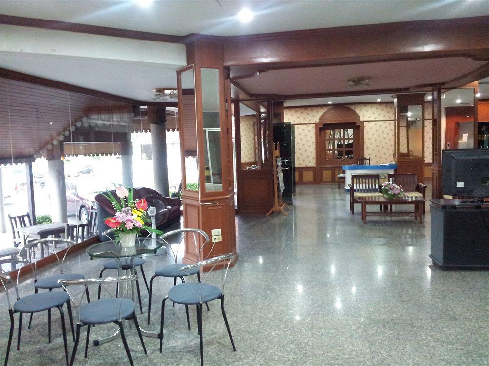 Krabi Royal Hotel Exterior foto